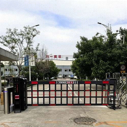 沈阳铁西建设公司空降道闸车牌识别系统安装案例
